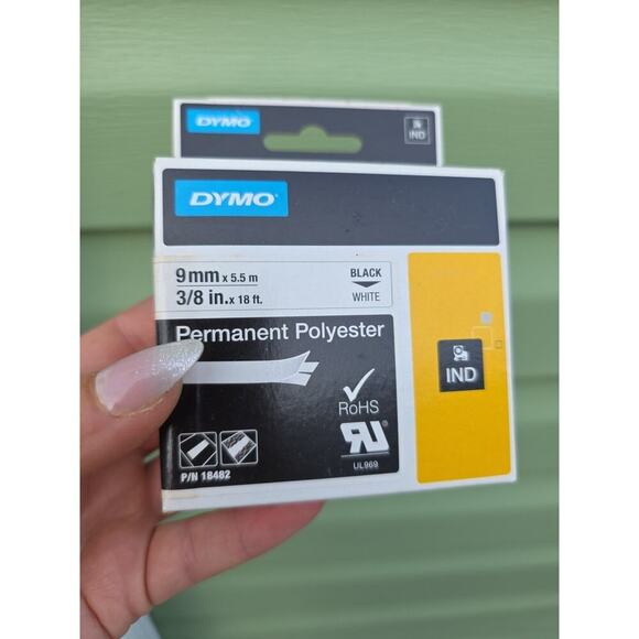 NEW DYMO 18443 Rhino Labels Vinyl Tape 3/8" x 18 feet 9mm x 5.5mm - Picture 2 of 16